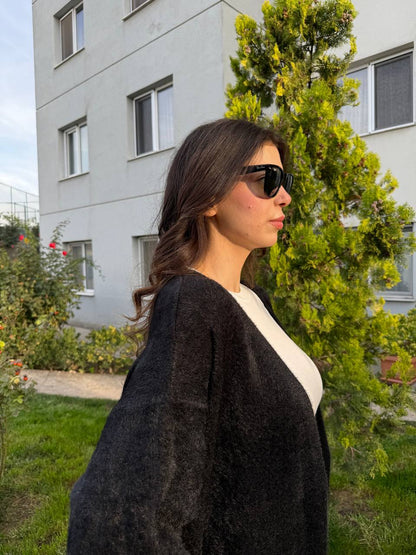 Sakallı Yumuşak Maxi Hırka - Siyah